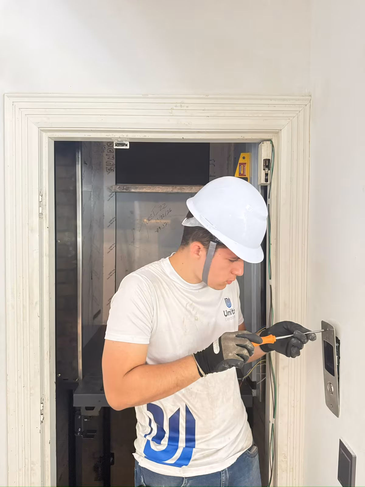 Manutenção de Elevadores